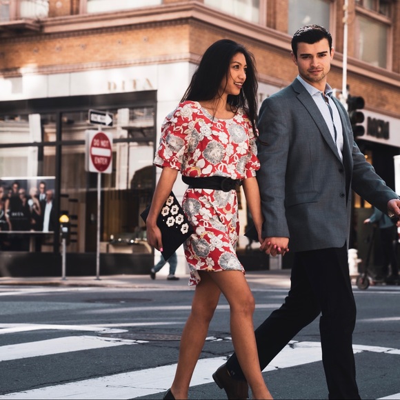 Meet Your Posher Bettina | ⚡️ Posh Ambassador - Picture 3 of 7